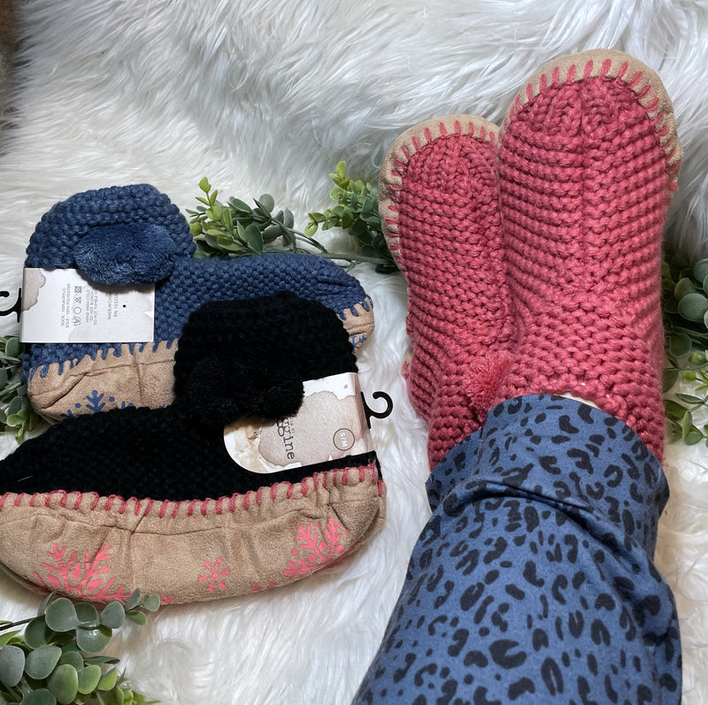 Knit Slipper Booties